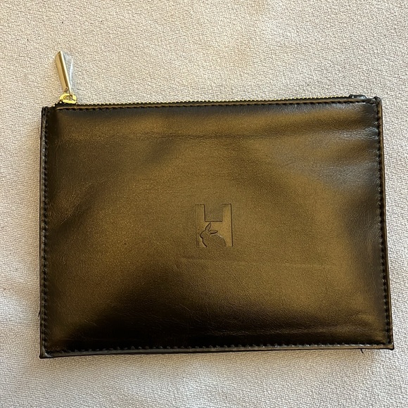Hourglass Makeup Pouch - Picture 3 of 6